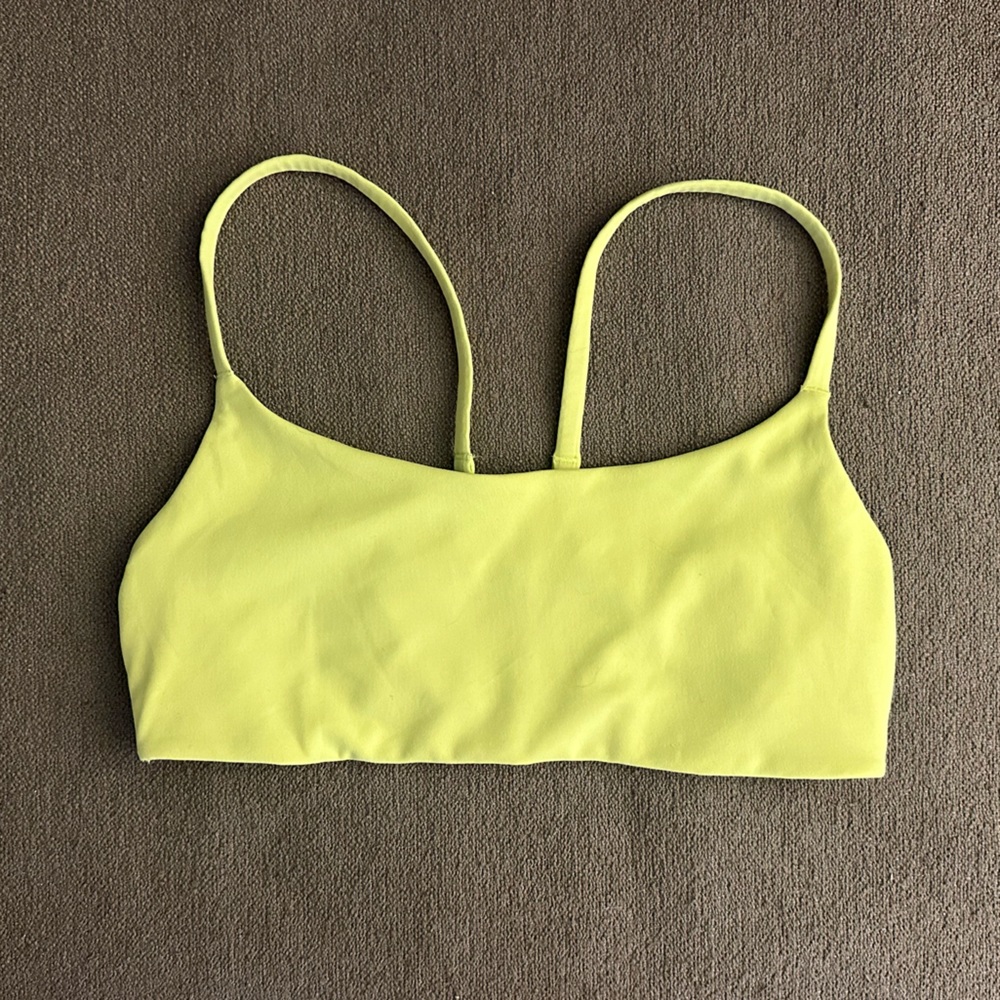 Lululemon wunder train sports bra